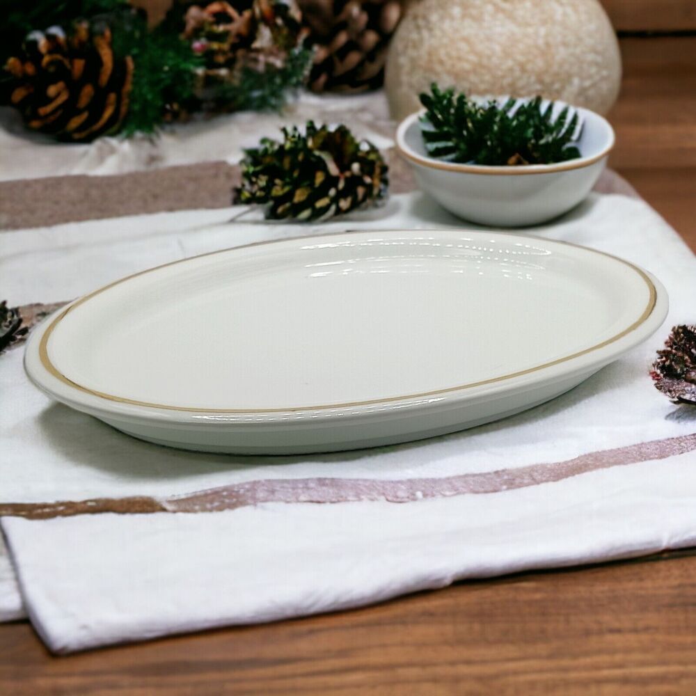 Small Oval Plate White Gold Trim Trinket Ring Soap Dish Candle Holder Decor